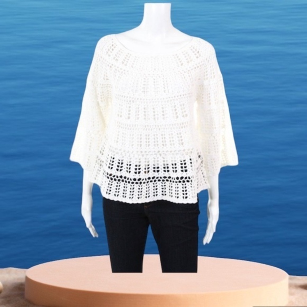 VILLAGER Liz Claiborne Knit Sweater - size womens Medium